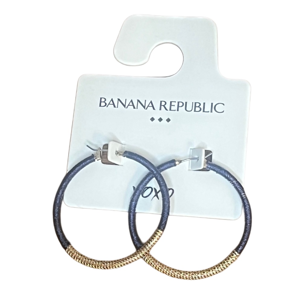 NWT Banana Republic Navy and Gold Hoop Earrings